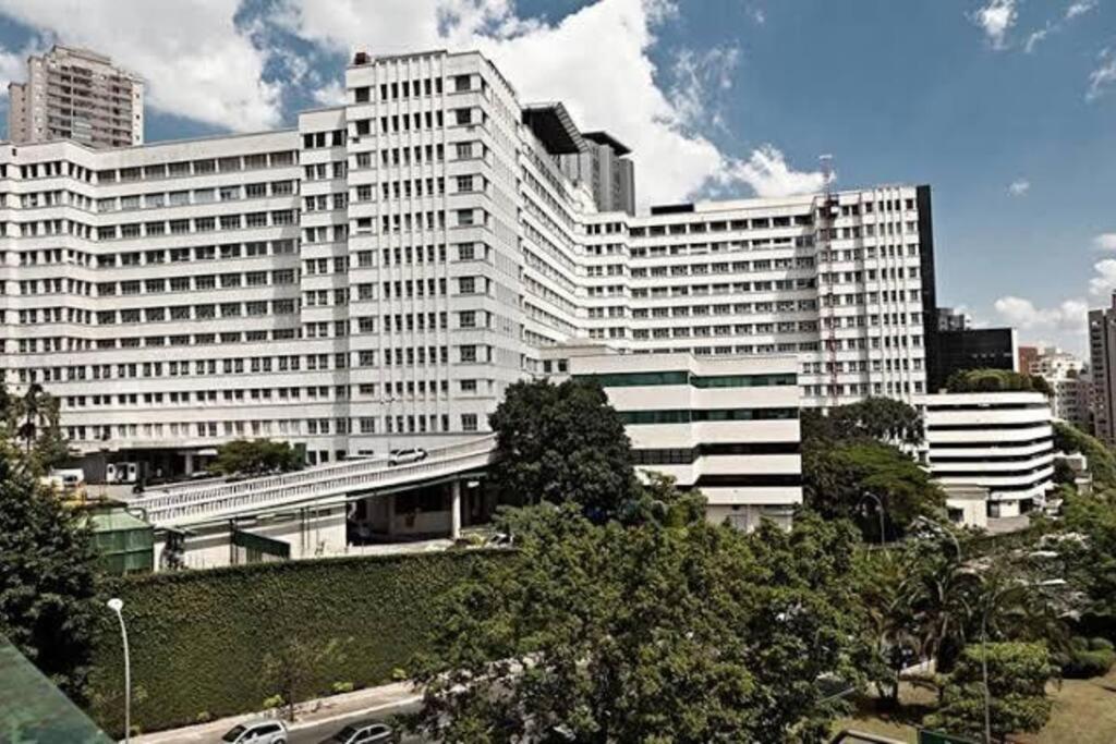 Apartamento Apto - - Aclimacao - Quadra Estacao Metro Vergueiro *