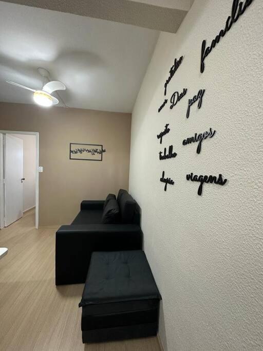 Apto - - Aclimacao - Quadra Estacao Metro Vergueiro Apartamento *