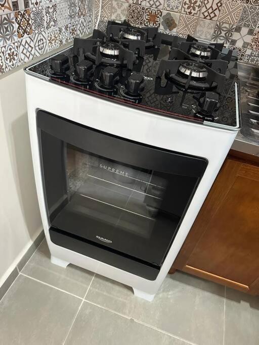 Apartamento Apto - - Aclimacao - Quadra Estacao Metro Vergueiro
