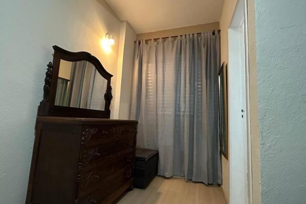 Apto - - Aclimacao - Quadra Estacao Metro Vergueiro Apartamento São Paulo